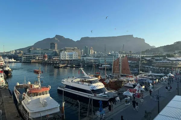 Beyond the Smile: Why South Africa Feels Like the World’s Friendliest Nation (and What That Really Means for Travelers) Cover